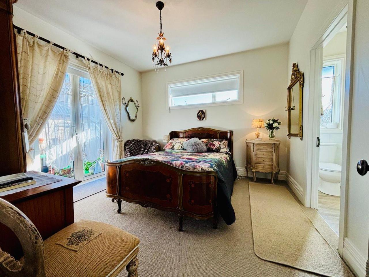 Papanui Paris Inspired Apartment Christchurch Esterno foto